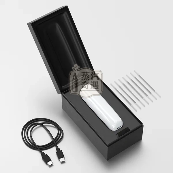 Ploom AURA 主機極地白包裝盒內置物展示